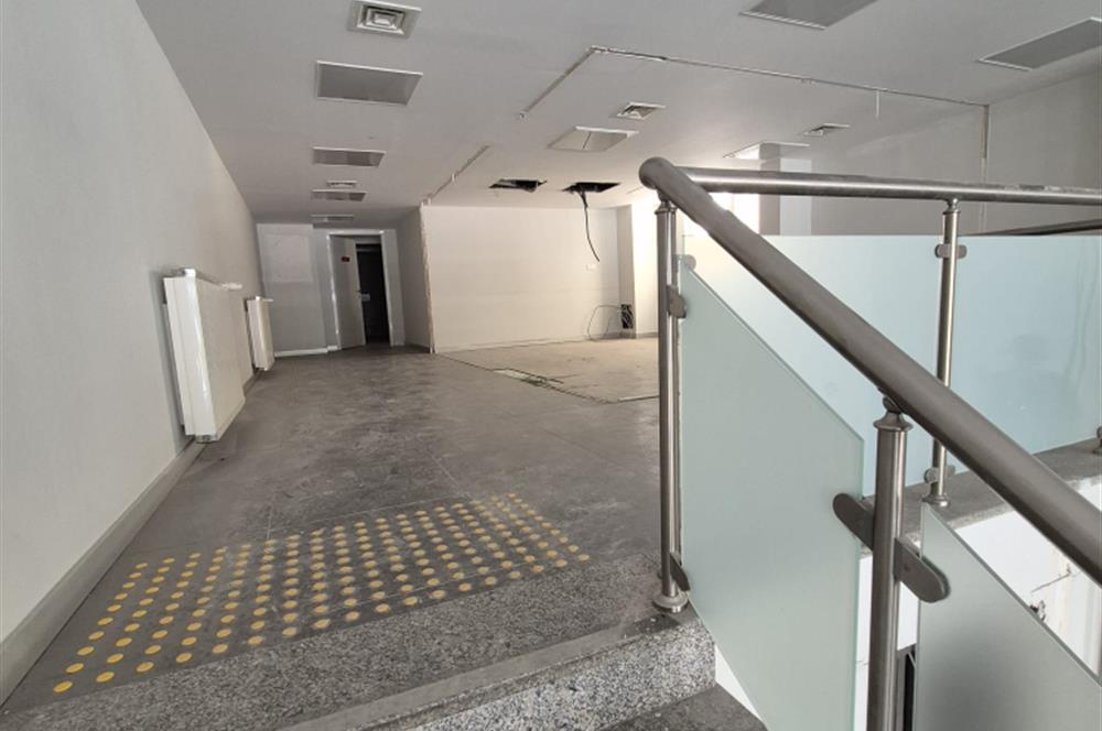 Lüleburgaz İstasyon Caddesinde geniş dükkan