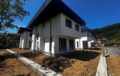 ŞİLE, AĞVA MERKEZ' DE ULTRA LÜKS SATILIK VİLLA A BLOK