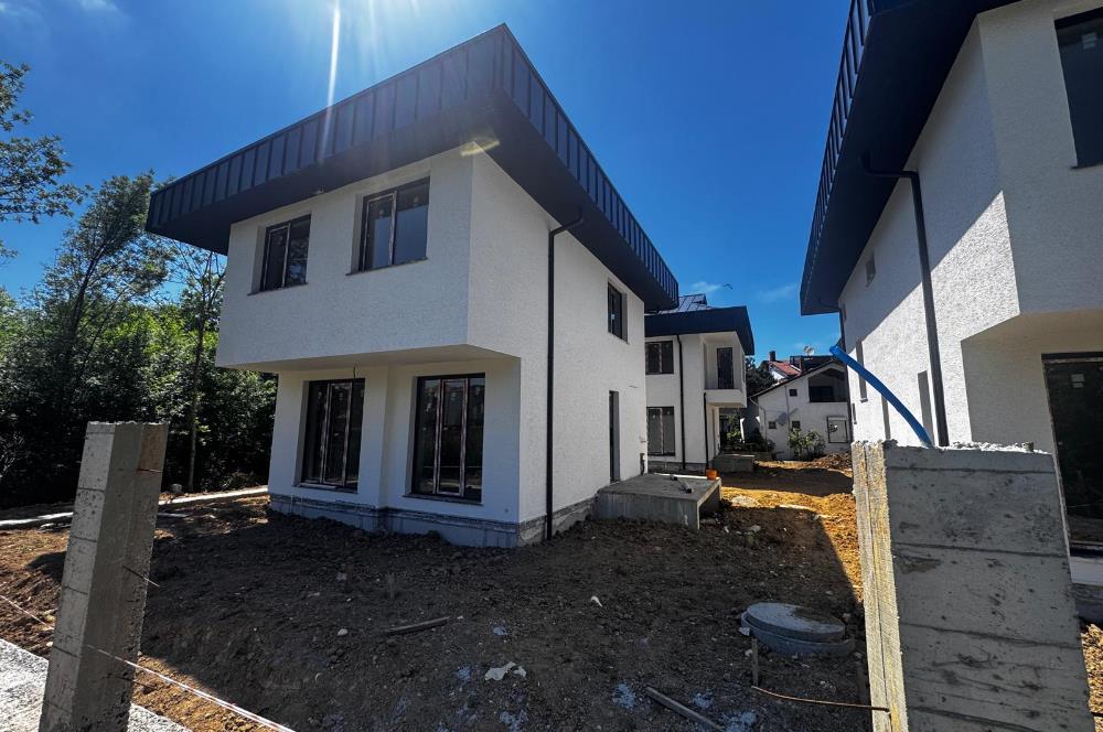ŞİLE, AĞVA MERKEZ' DE ULTRA LÜKS SATILIK VİLLA A BLOK