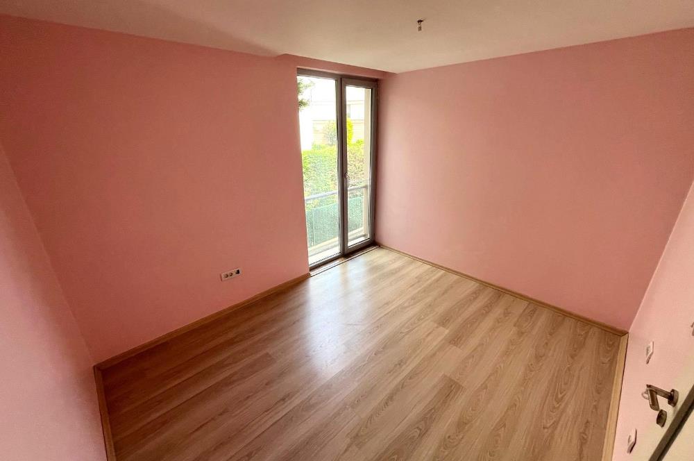 Dragani Sitesi'nde Havuzlu & Doğa Manzaralı 3+1 Kiralık Villa