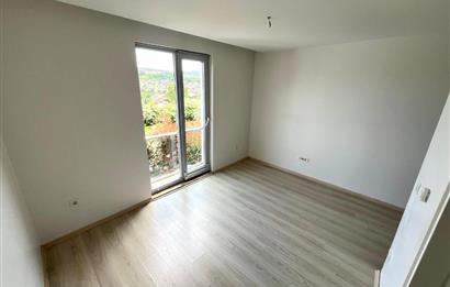 Dragani Sitesi'nde Havuzlu & Doğa Manzaralı 3+1 Kiralık Villa