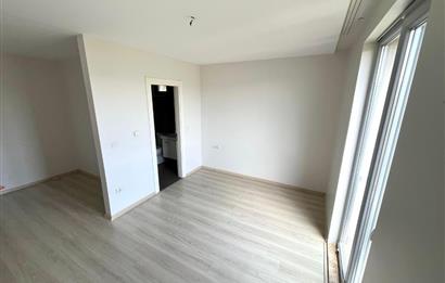 Dragani Sitesi'nde Havuzlu & Doğa Manzaralı 3+1 Kiralık Villa