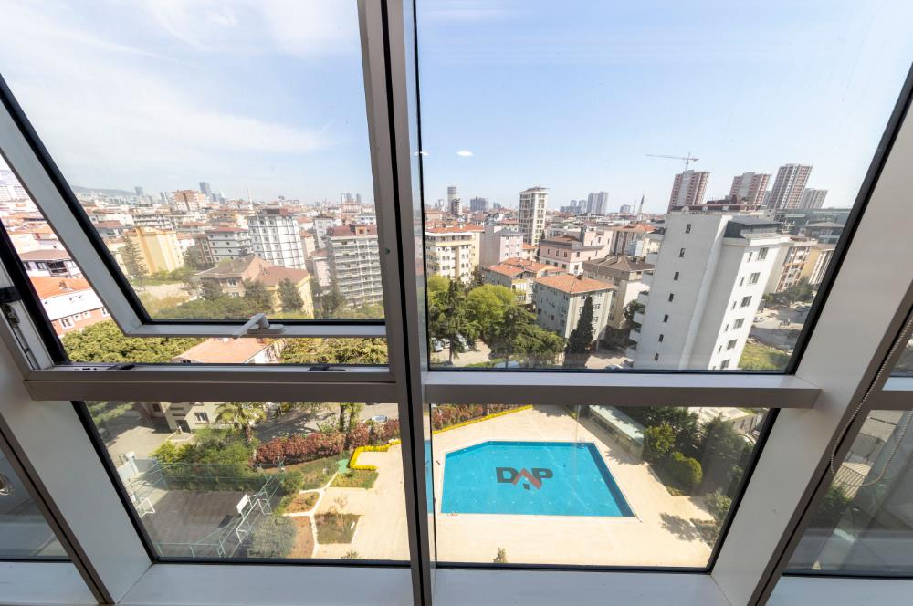 Adam Kule'de Boş Eşyalı 46 m2 Stüdyo Satılık Daire