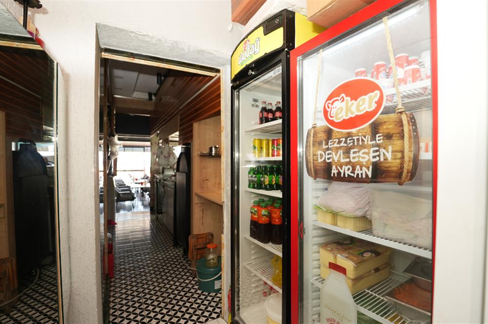 Gemlik Sahilde Devren Kiralık Deniz Manzaralı Cafe