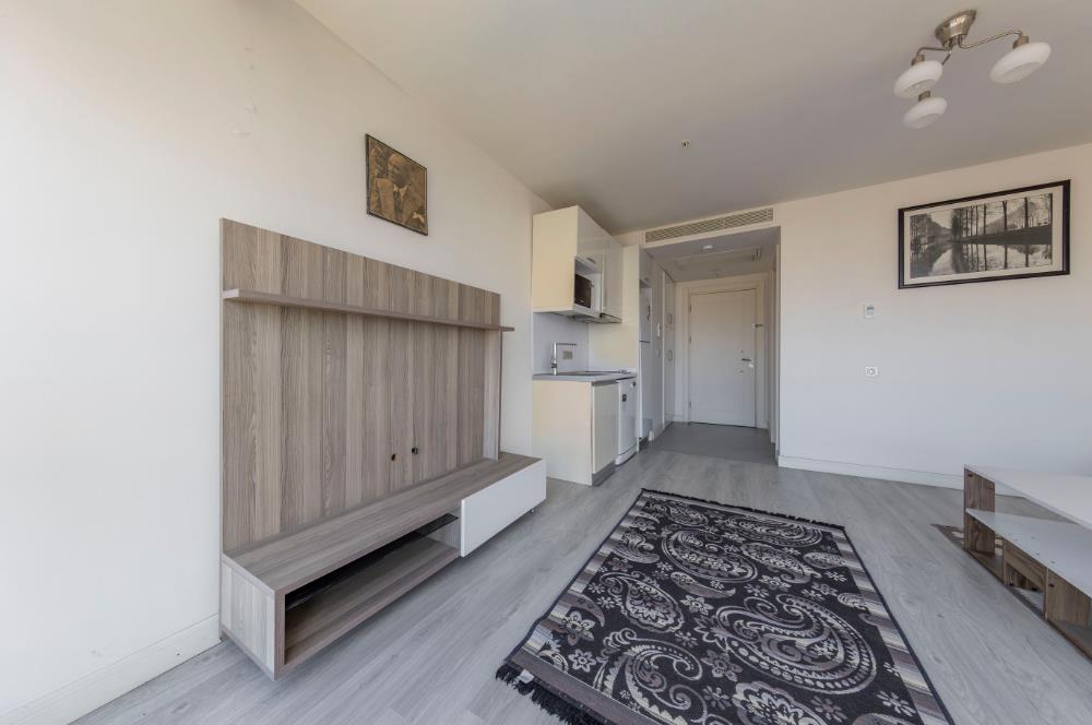 Adam Kule'de Boş Eşyalı 46 m2 Stüdyo Satılık Daire