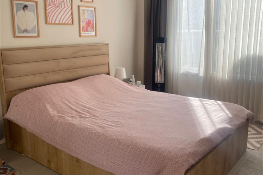 Üsküdar Merkezde, Satılık, Full Eşyalı, Geniş, Ferah 1+1