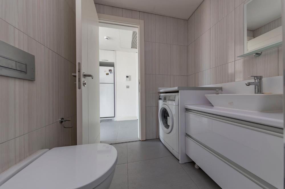 Adam Kule'de Boş Eşyalı 46 m2 Stüdyo Satılık Daire