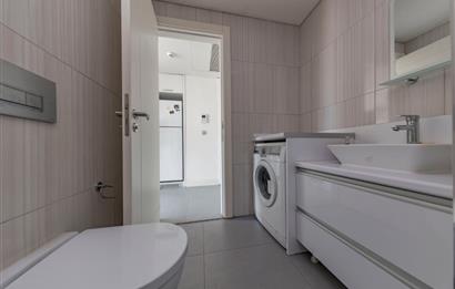 Adam Kule'de Boş Eşyalı 46 m2 Stüdyo Satılık Daire