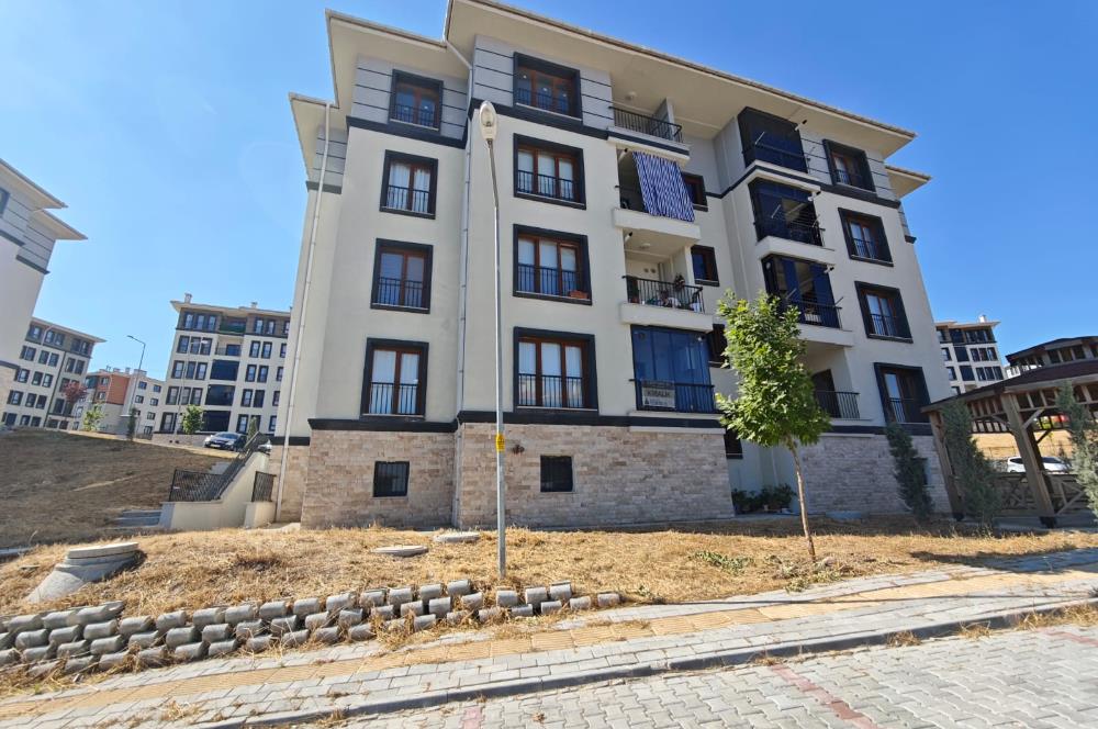 CENTURY 21 BAL'DAN  ALTIEYLÜL GOP. TOKİ MAHALLESİNDE   KİRALIK  2+1 DAİRE  