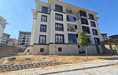 CENTURY 21 BAL'DAN  ALTIEYLÜL GOP. TOKİ MAHALLESİNDE   KİRALIK  2+1 DAİRE  