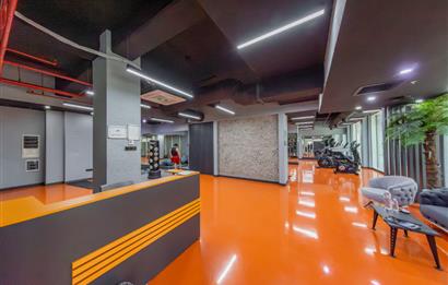 Adam Kule'de Boş Eşyalı 46 m2 Stüdyo Satılık Daire