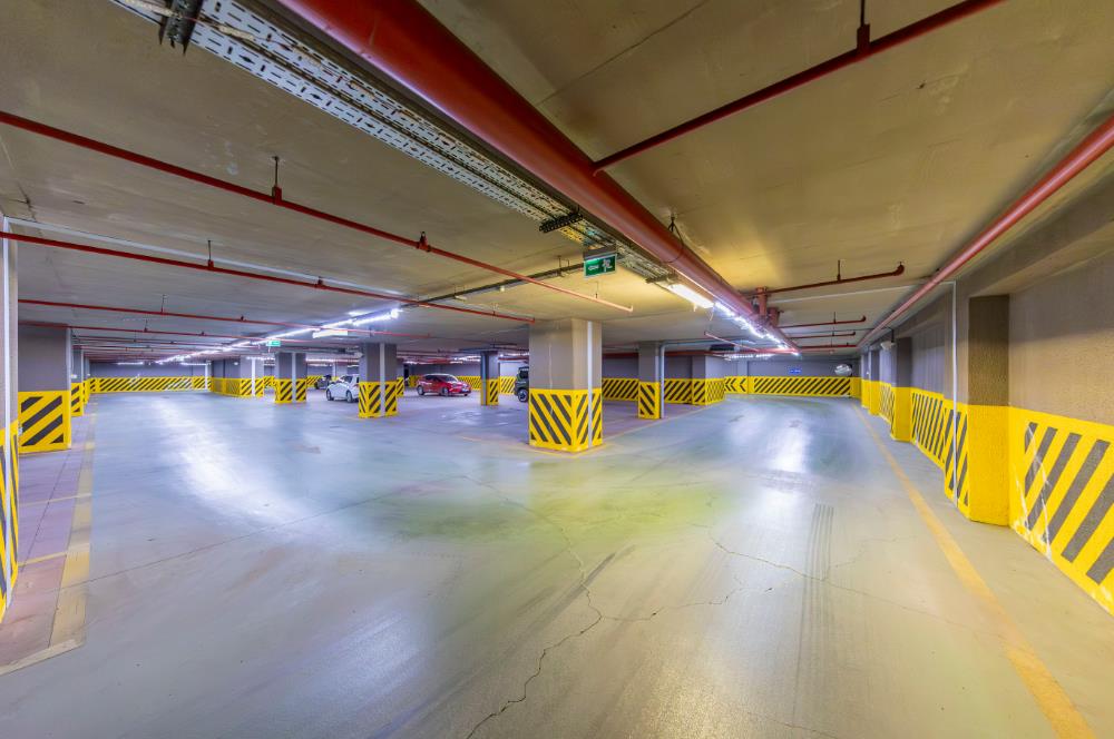 Adam Kule'de Boş Eşyalı 46 m2 Stüdyo Satılık Daire