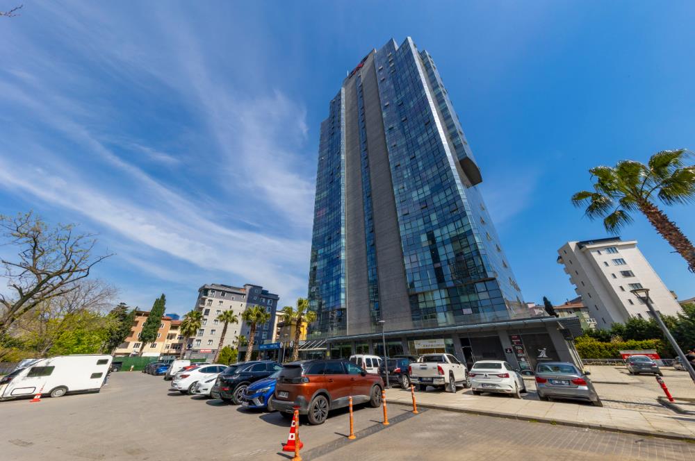 Adam Kule'de Boş Eşyalı 46 m2 Stüdyo Satılık Daire