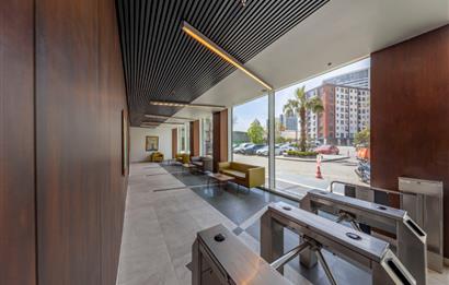 Adam Kule'de Boş Eşyalı 46 m2 Stüdyo Satılık Daire