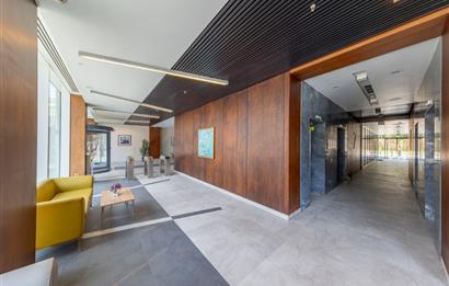 Adam Kule'de Boş Eşyalı 46 m2 Stüdyo Satılık Daire