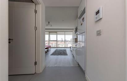 Adam Kule'de Boş Eşyalı 46 m2 Stüdyo Satılık Daire