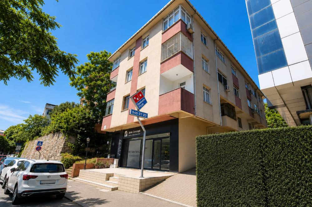 KADIKÖY HASANPAŞA’DA MERKEZİ KONUMDA SATILIK 2+1 DAİRE