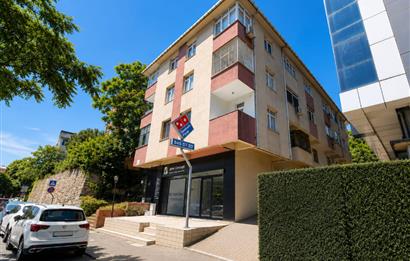 KADIKÖY HASANPAŞA’DA MERKEZİ KONUMDA SATILIK 2+1 DAİRE