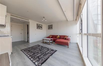 Adam Kule'de Boş Eşyalı 46 m2 Stüdyo Satılık Daire