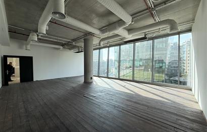 Vadi Koru Kiralık Ofis 212m2 Prestijli Ofis Vadistanbul