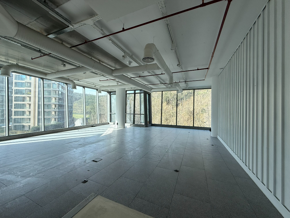 Vadi Koru Kiralık Ofis 212m2 Prestijli Ofis Vadistanbul