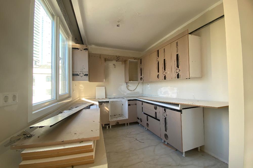 Selamiçeşme de Bağdat Caddesine 4. Bina 95 Net 3+1 Satılık Daire