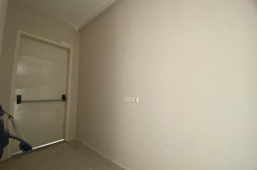 Selamiçeşme de Bağdat Caddesine 4. Bina 95 Net 3+1 Satılık Daire