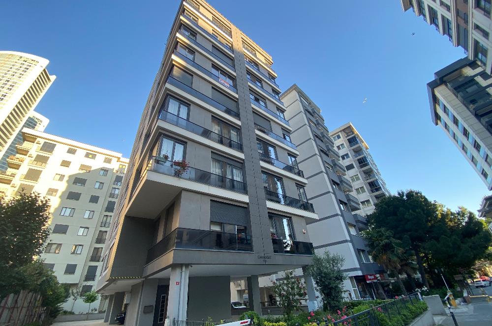 Selamiçeşme de Bağdat Caddesine 4. Bina 95 Net 3+1 Satılık Daire