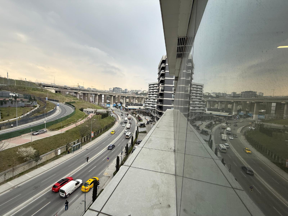 Porta Vadi Satılık Ofis 134m2 Dekorasyonlu Vadistanbul Skyland