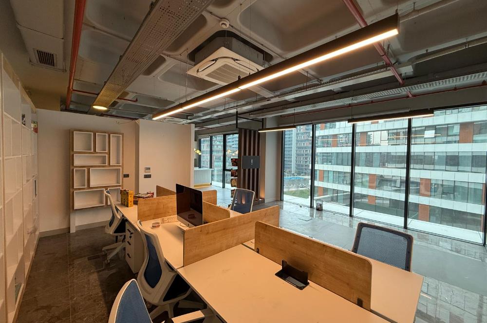 Porta Vadi Satılık Ofis 134m2 Dekorasyonlu Vadistanbul Skyland