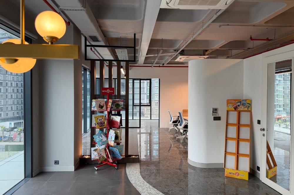 Porta Vadi Satılık Ofis 134m2 Dekorasyonlu Vadistanbul Skyland