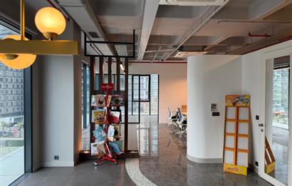 Porta Vadi Satılık Ofis 134m2 Dekorasyonlu Vadistanbul Skyland
