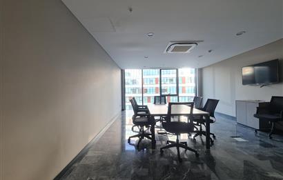 Porta Vadi Satılık Ofis 134m2 Dekorasyonlu Vadistanbul Skyland