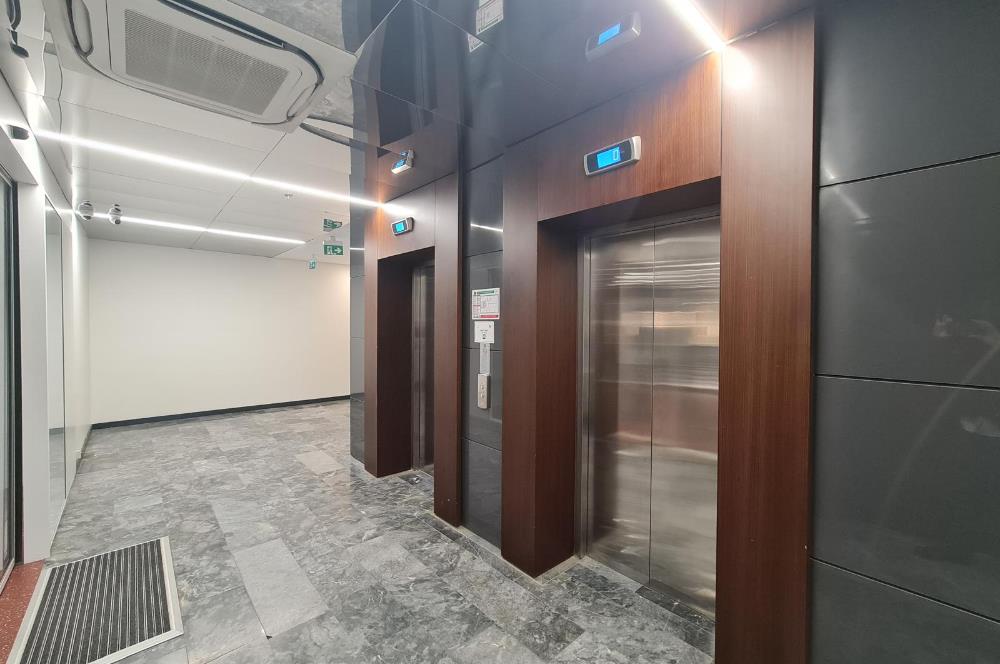 Porta Vadi Satılık Ofis 134m2 Dekorasyonlu Vadistanbul Skyland
