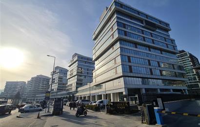 Porta Vadi Satılık Ofis 134m2 Dekorasyonlu Vadistanbul Skyland