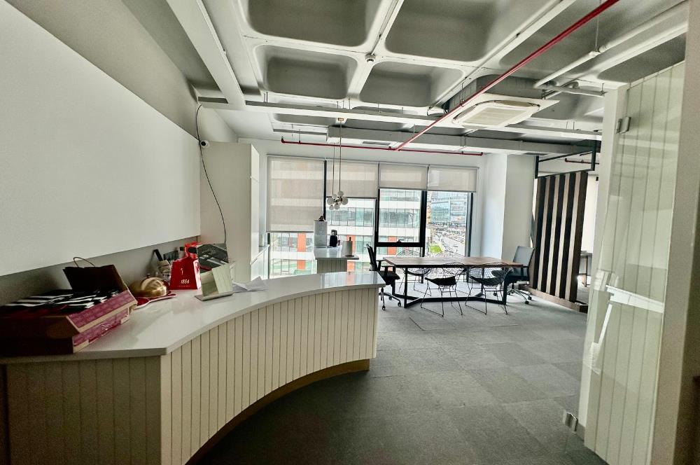 Porta Vadi Satılık Ofis 134m2 Dekorasyonlu Vadistanbul Skyland