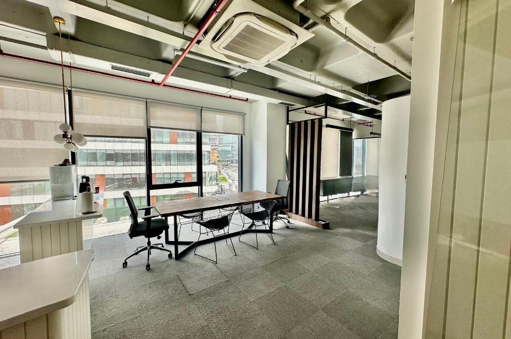 Porta Vadi Satılık Ofis 134m2 Dekorasyonlu Vadistanbul Skyland