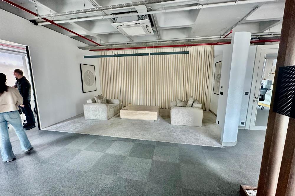 Porta Vadi Satılık Ofis 134m2 Dekorasyonlu Vadistanbul Skyland