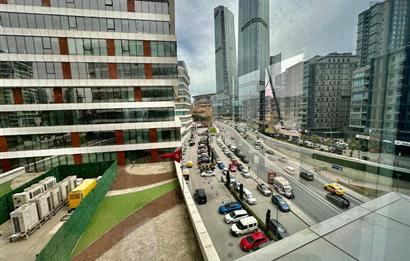 Porta Vadi Satılık Ofis 134m2 Dekorasyonlu Vadistanbul Skyland