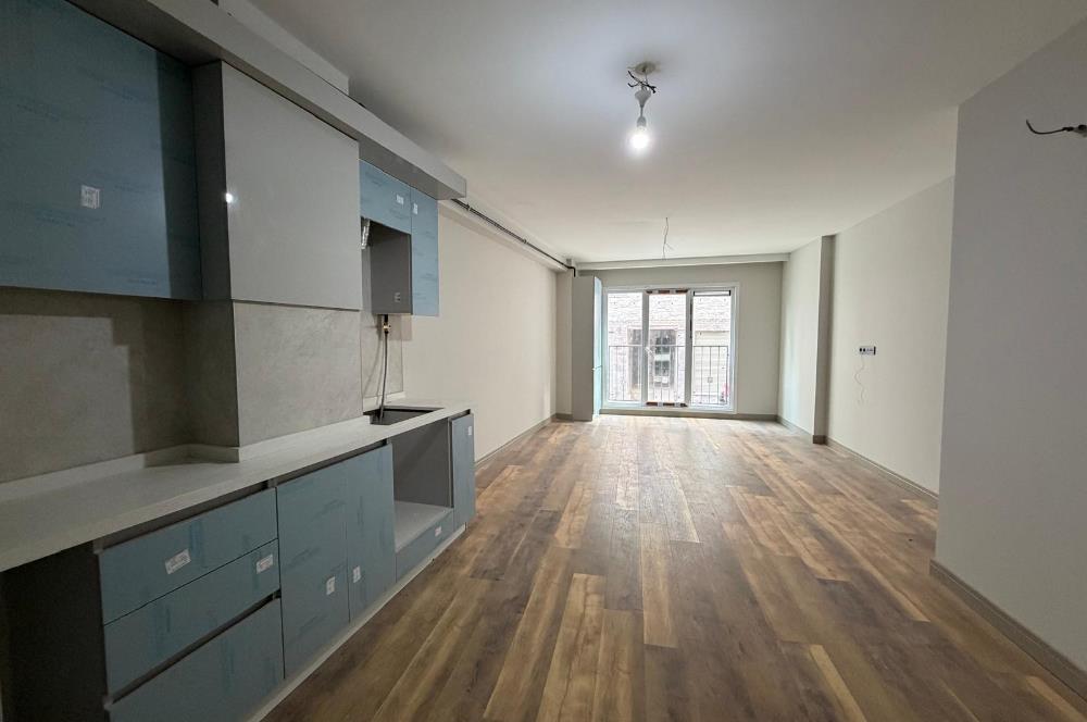KADIKÖY MERKEZDE KİRALIK 2+1 DAİRE