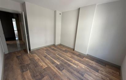 KADIKÖY MERKEZDE KİRALIK 2+1 DAİRE