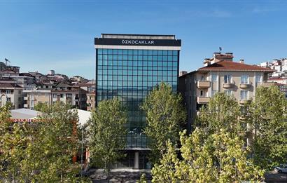 SANCAKTEPE'DE ANAYOL ÜZERİNDE KDV AVANTAJLI KİRALIK BOŞ PLAZA