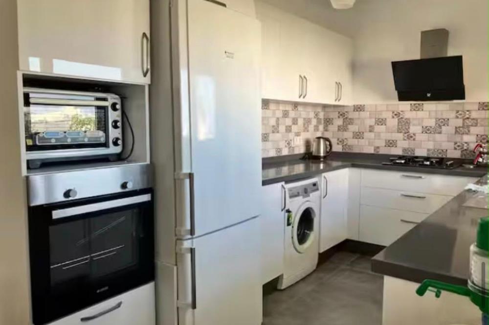 Turgutreis de Havuzlu Sitede Eşyalı Kiralık 3+1 Daire