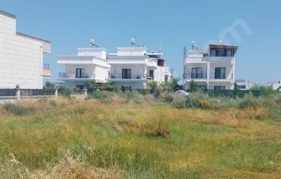 Kum Mahallesinde Villalı Parsel