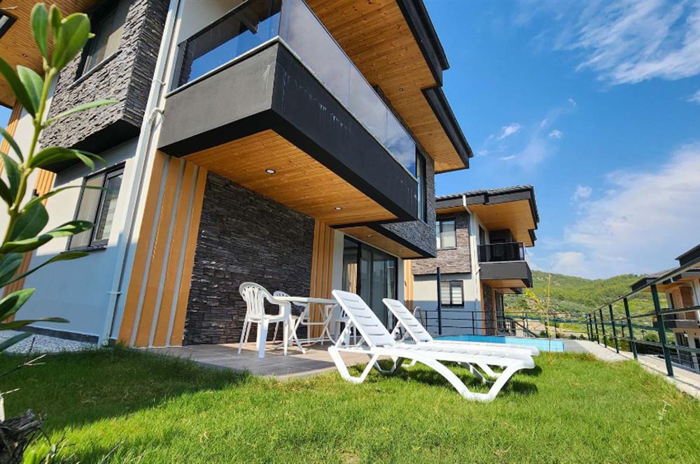MUĞLA DALAMAN 3+1  HAVUZLU STANDART VİLLA