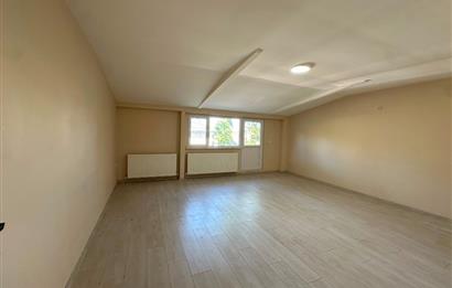 Hacıosman'da Bahçeli, Bakımlı 2+1 Kiralık Daire
