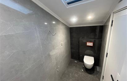 Zekeriyaköy Çarşıda Müstakil Havuzlu, 5+2 Müstakil Villa