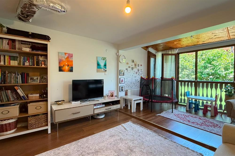 Zekeriyaköy Basın Yayın Sitesi'nde Kiralık Villa 