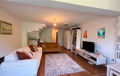 Zekeriyaköy Basın Yayın Sitesi'nde Kiralık Villa 