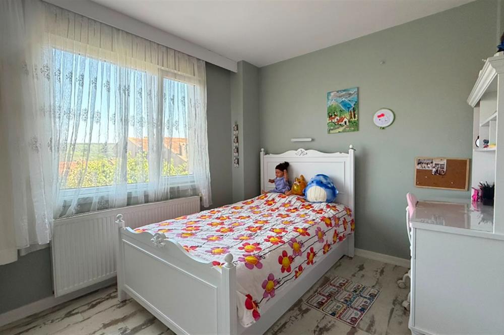 Zekeriyaköy Basın Yayın Sitesi'nde Kiralık Villa 
